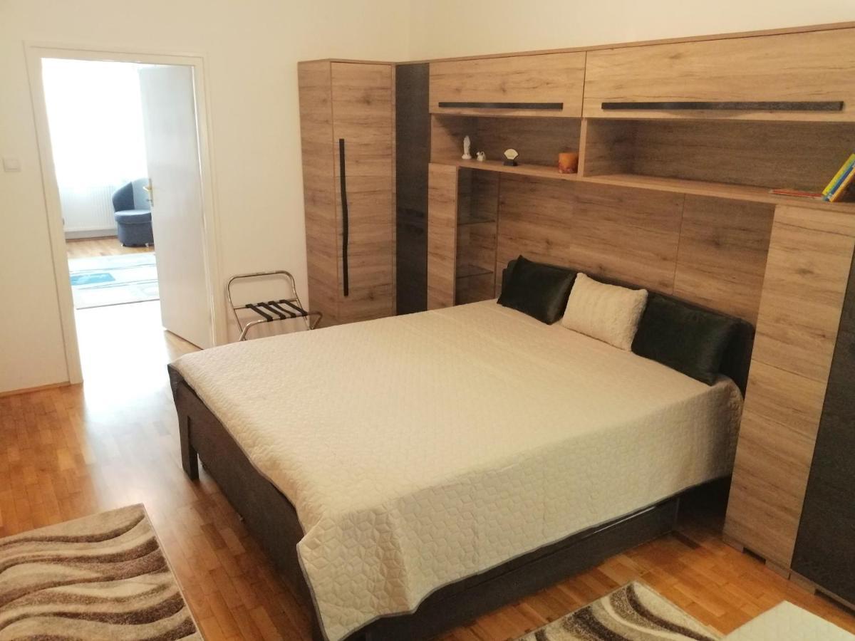 Matilda Apartman Lägenhet Hajdúszoboszló Exteriör bild