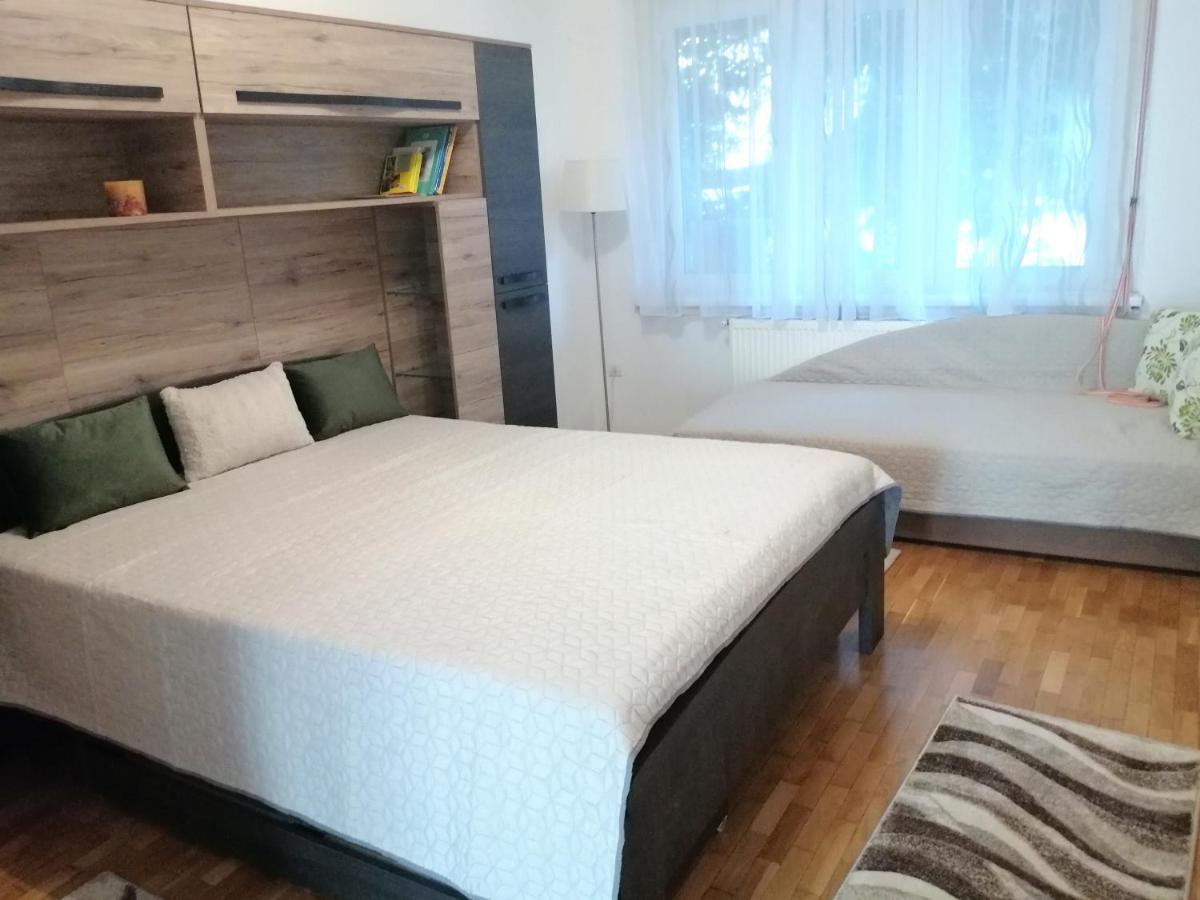 Matilda Apartman Lägenhet Hajdúszoboszló Exteriör bild